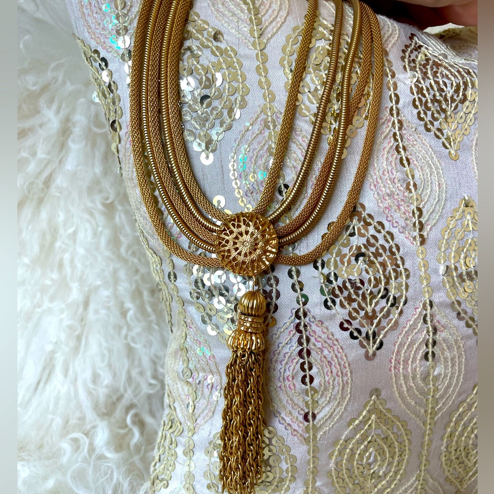 Vintage Gold Tone Necklace